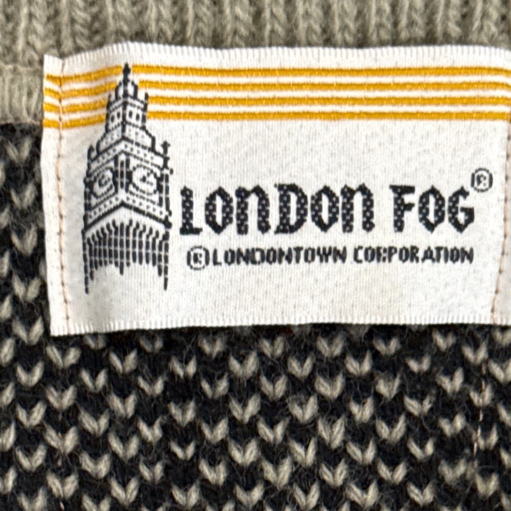 Vintage 80s London Fog Geometric Knit Crewneck Sweater, Size XL. - Picture 5 of 16